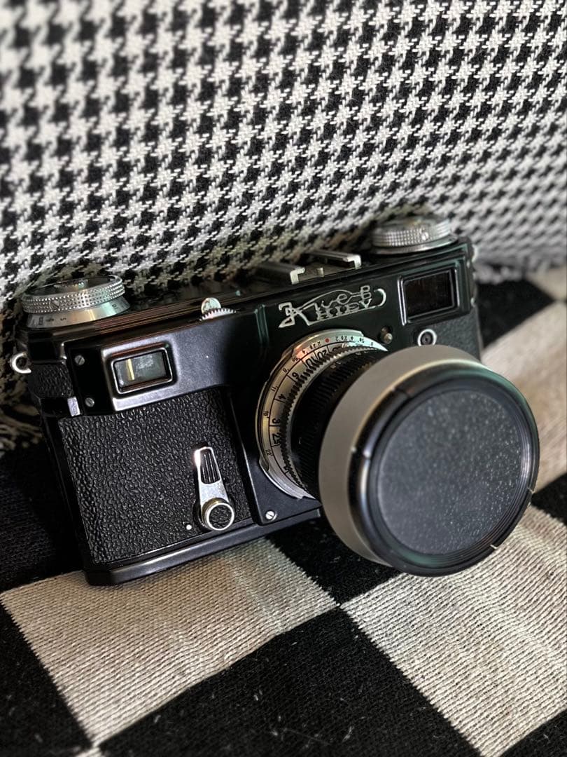 Kiev 4A ブラック+ レンズ＋フード＋革ケース付き