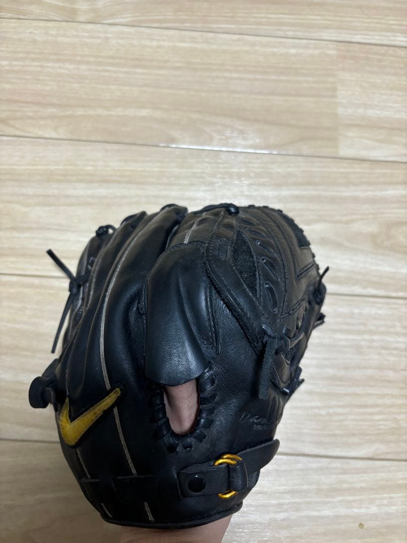 廃盤 ダルビッシュモデル 大人用