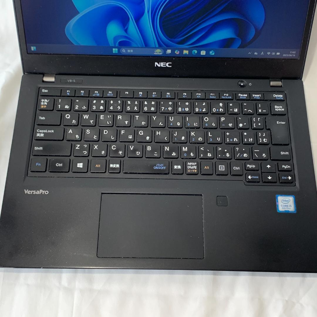 N04C【美品】NEC 13.3型/i5第8世代/8GB/512GB c