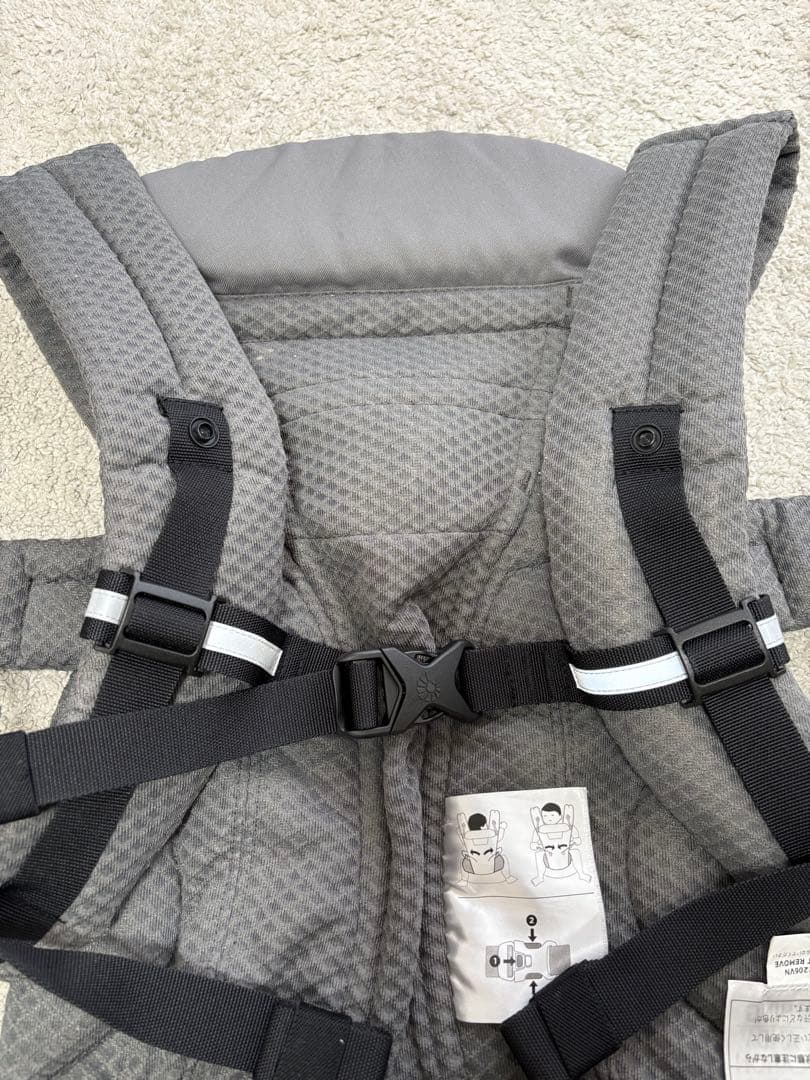 エルゴベビー オムニブリーズ グラファイトグレー