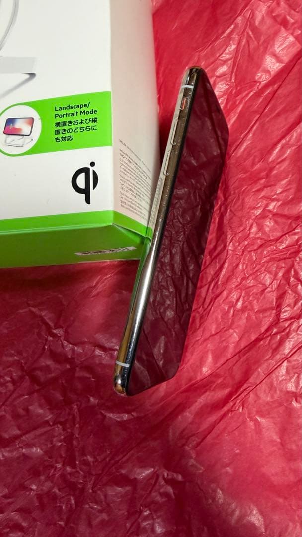 iPhone Xs 64GB シルバー SIMフリー