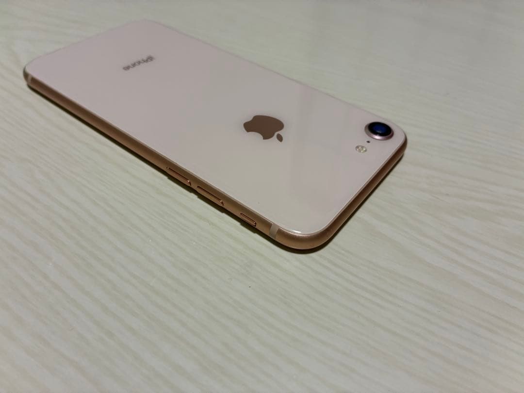 iPhone8 64GB ゴールド SIMフリー 100%