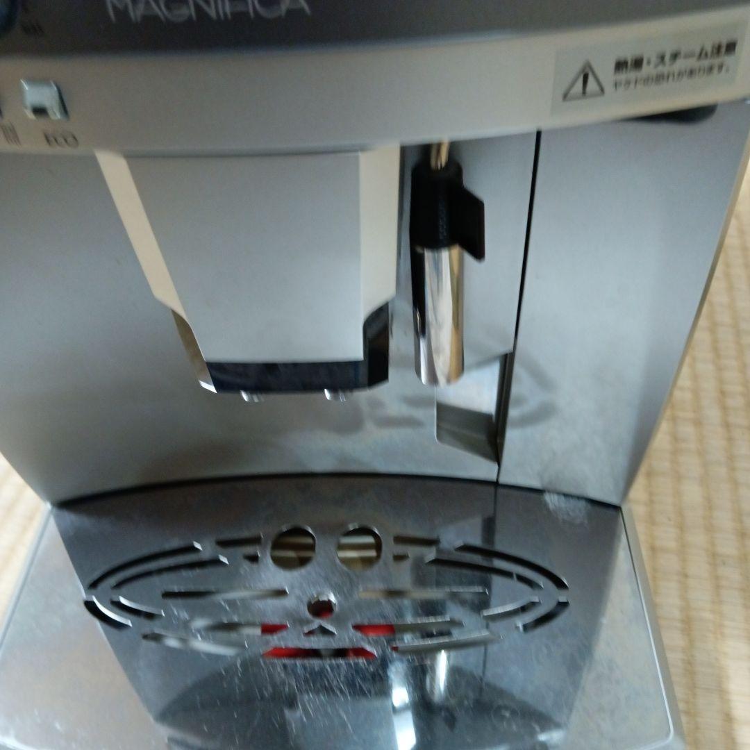 70.デロンギ　マグニフィカ　全自動エスプレッソマシン