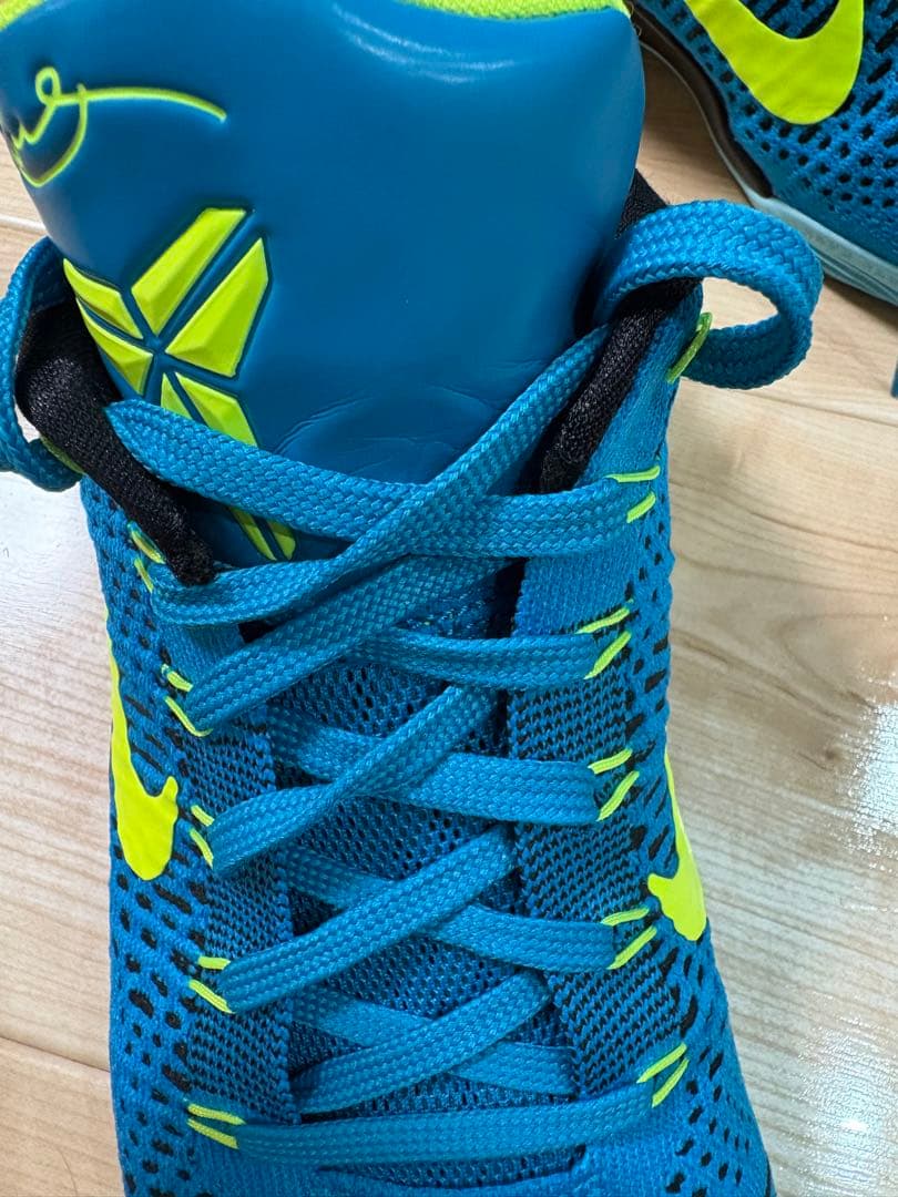 コービー9 エリートLOWプロトロ　Neo Turquoise and Volt