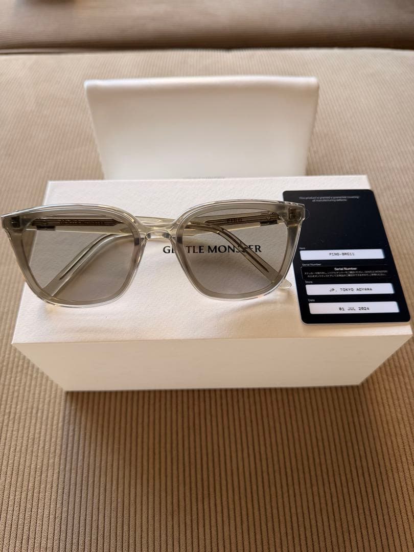 GENTLE MONSTER グレー サングラス