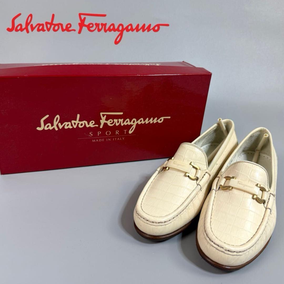 【未使用】フェラガモ クロコ 型押し ローファー 6サイズ イタリア製 元箱付き