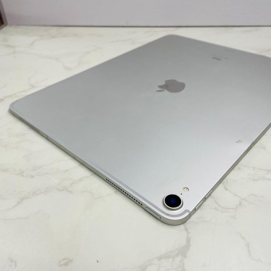 iPad Pro 第3世代 12.9インチ 64GB MTHP2J/A