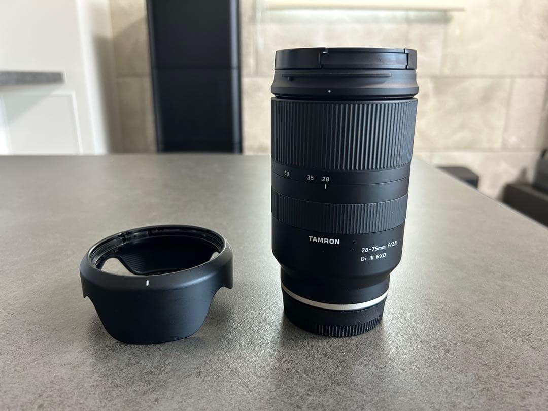 TAMRON 28-75mm F2.8 Di III RXD ズームレンズ