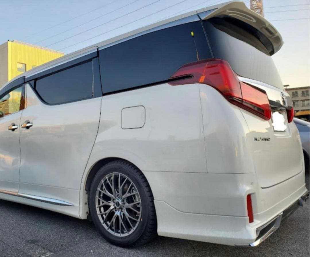 ExceederE05IIエクシーダーアルファード235/50R18スタッドレス