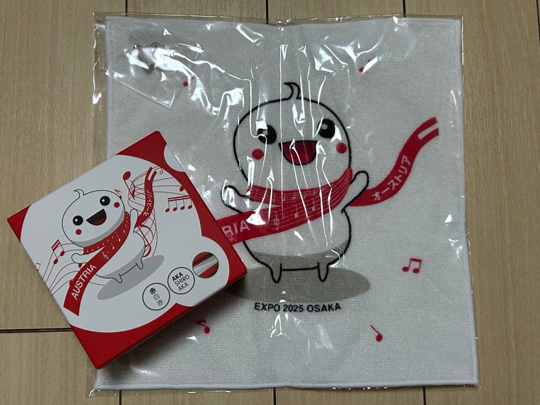 2025 関西万博 大阪 オーストリア パビリオン あかしろあか ぬいぐるみ