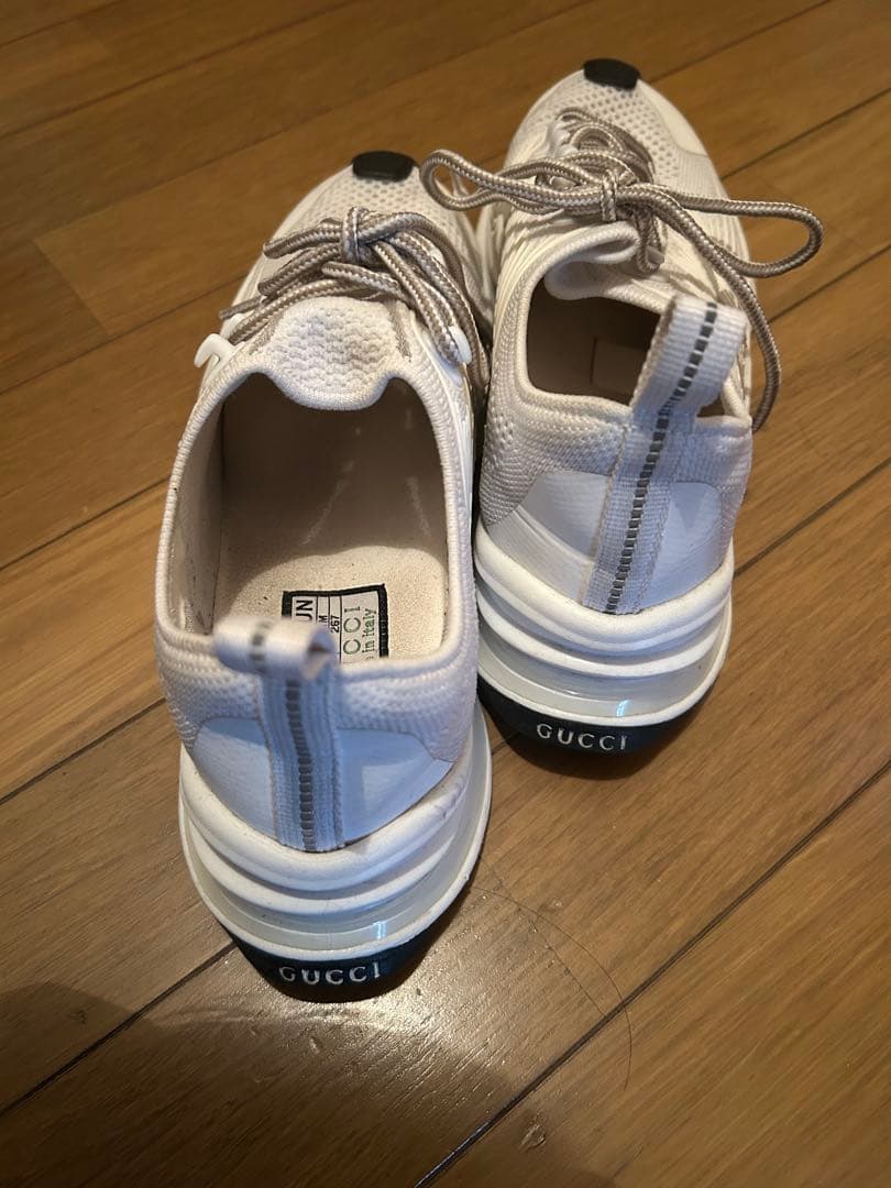 GUCCI ホワイトメッシュスニーカー