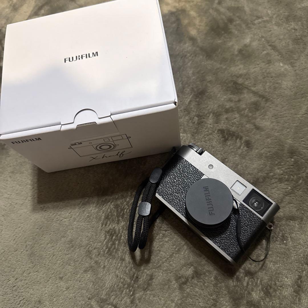 Fujifilm X half コンパクトデジタルカメラ