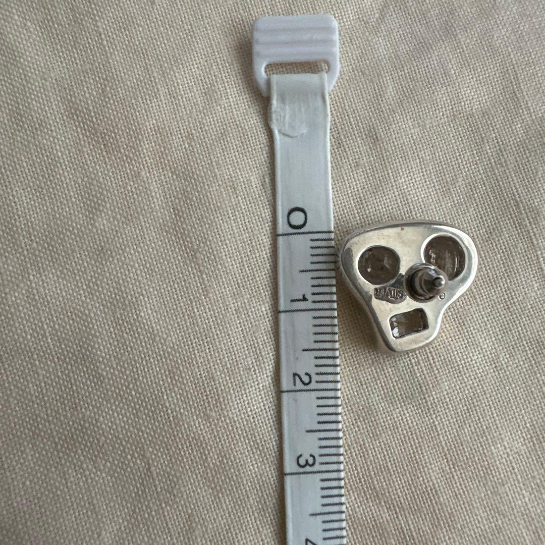 e.m.ジルコニアピアス