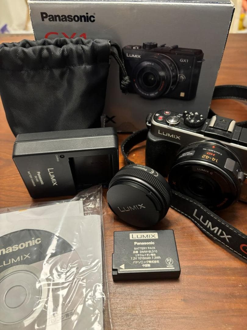 【中古】Panasonic LUMIX DMC-GX1 (本体＋レンズセット)