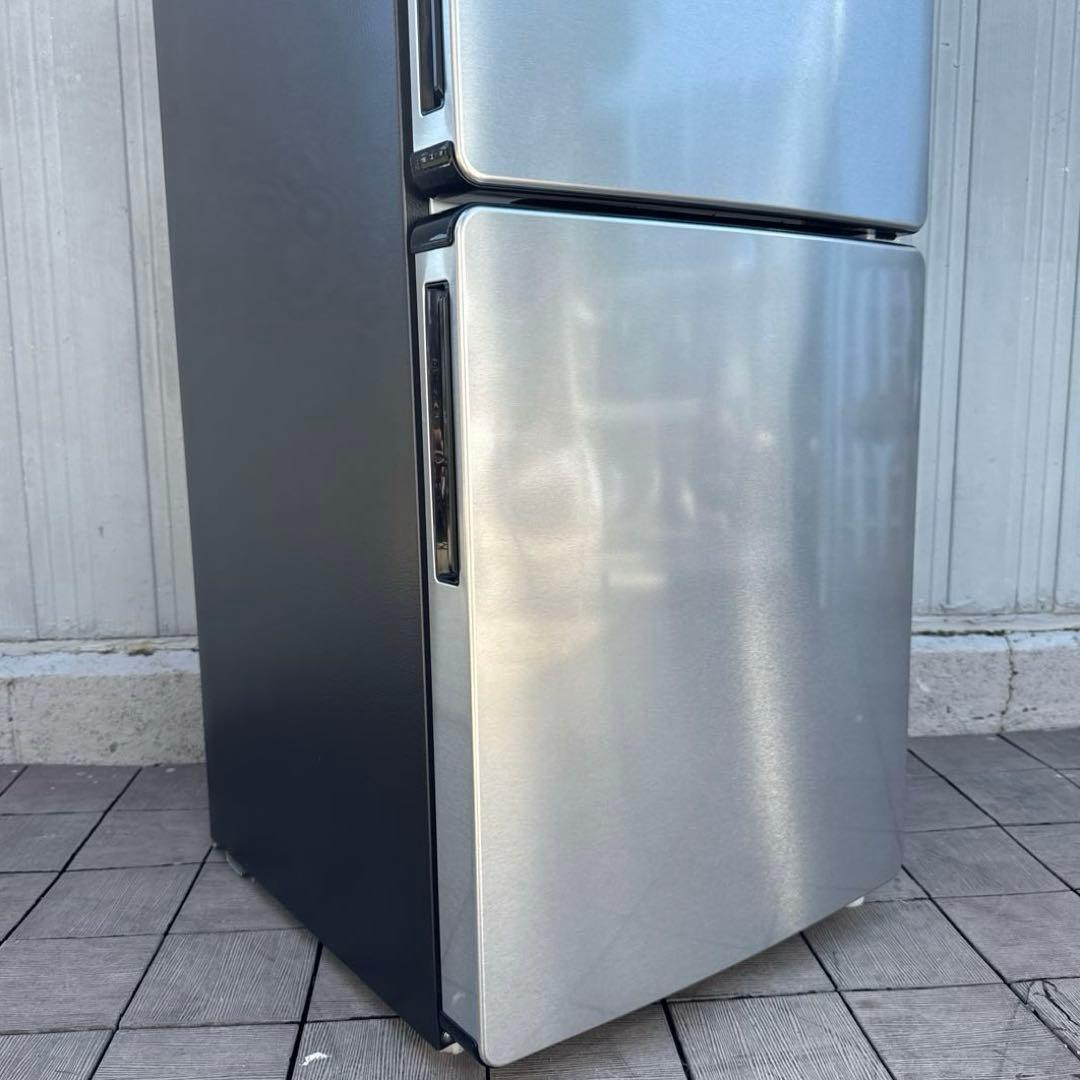 美品 Haier 2023年製 冷蔵庫 人気アーバンカフェシリーズ 148L