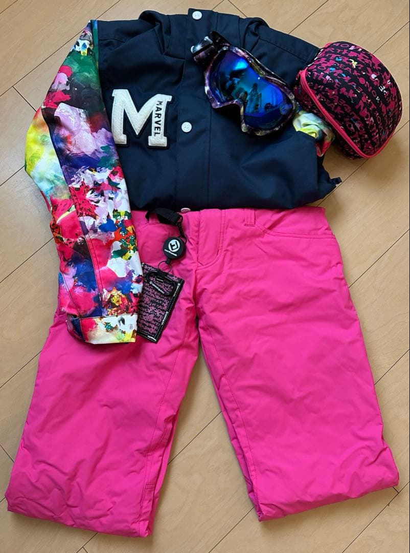 スキーウェア3点セット（ジャケット・パンツ・ゴーグル）