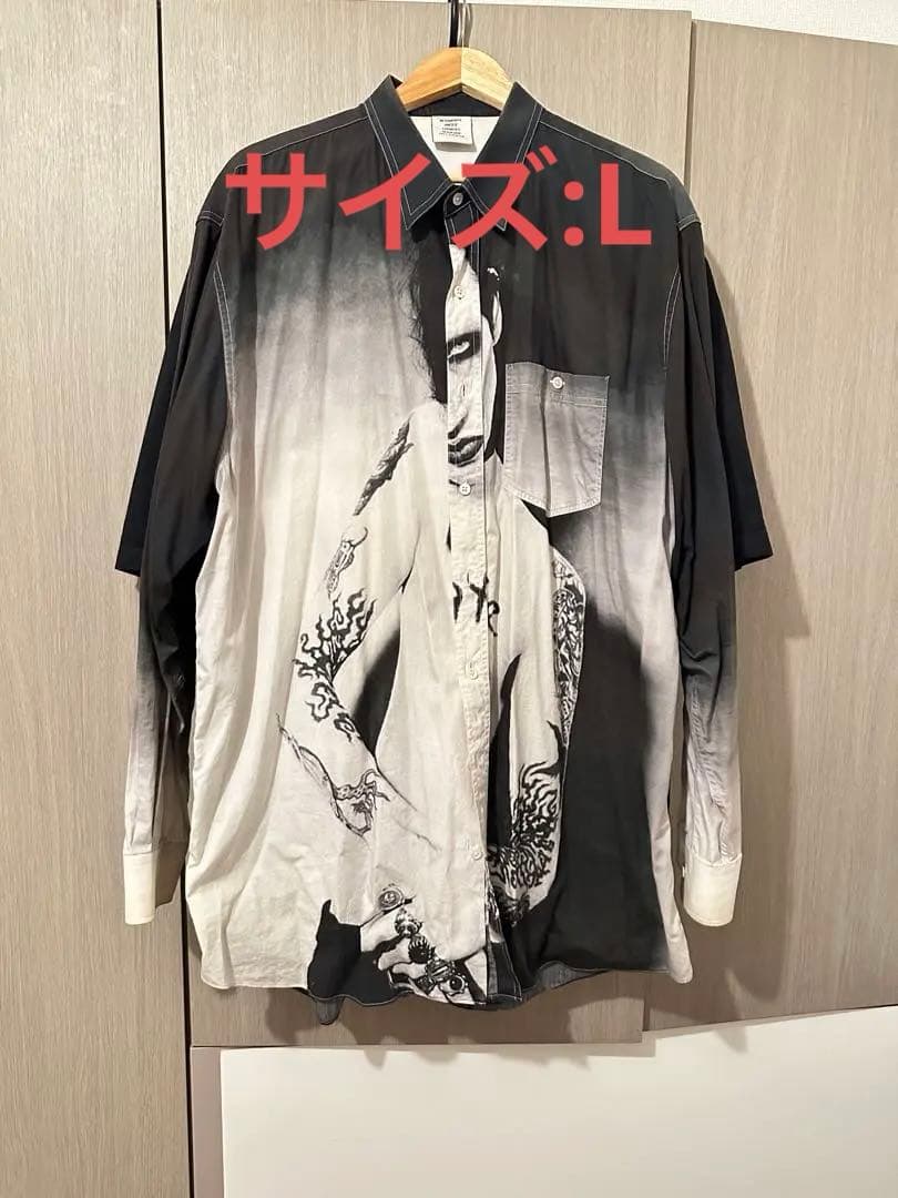 トップス VETEMENTS maririn manson