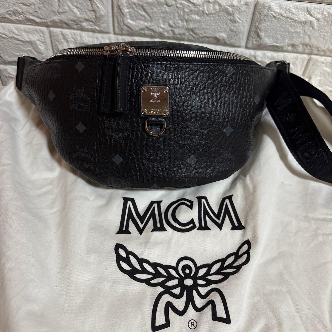 MCM ブラック ボディバッグ・ウエストポーチ