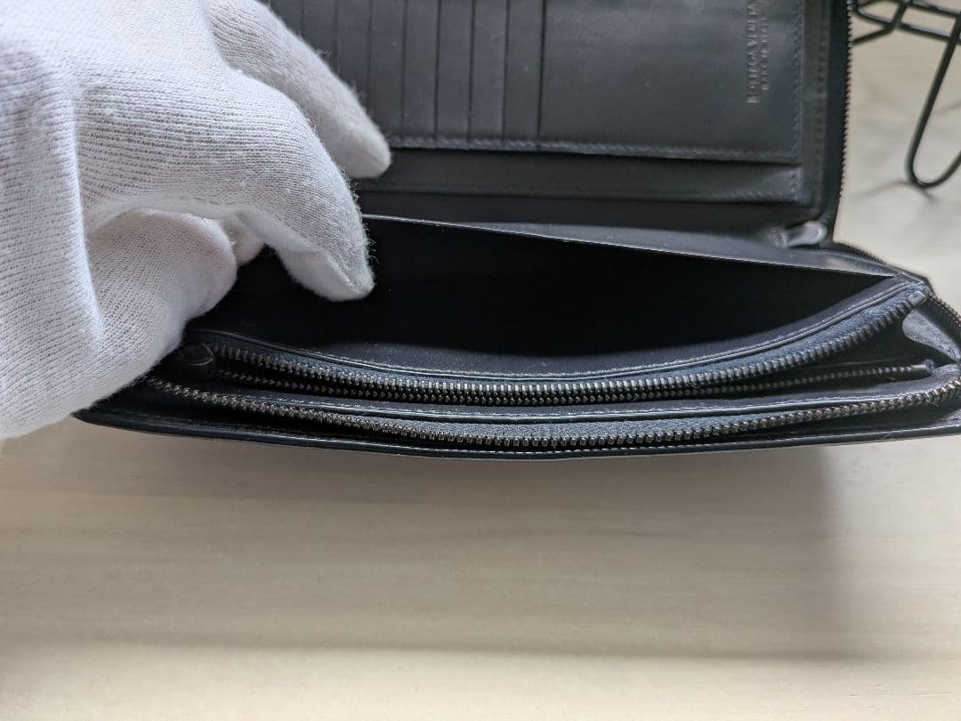美品　ボッテガヴェネタ　長財布