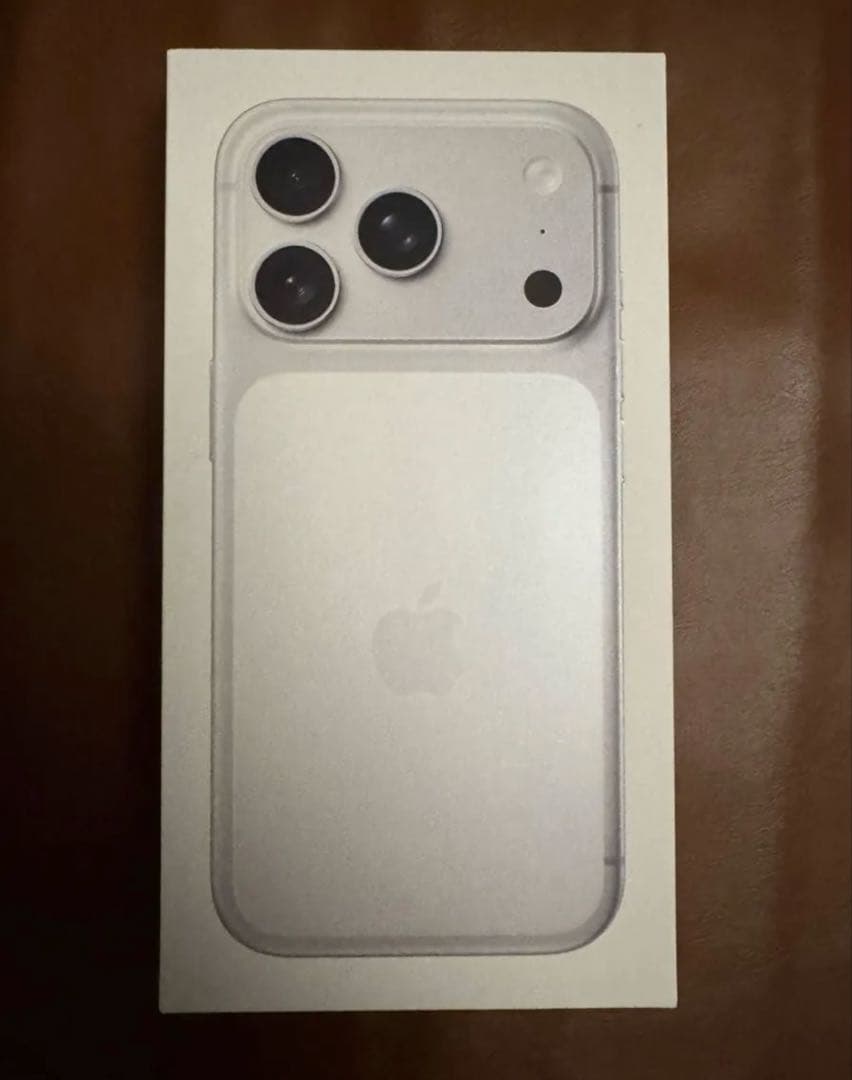 新品 iPhone 17 pro 香港 SIMフリー シルバー 256アップル