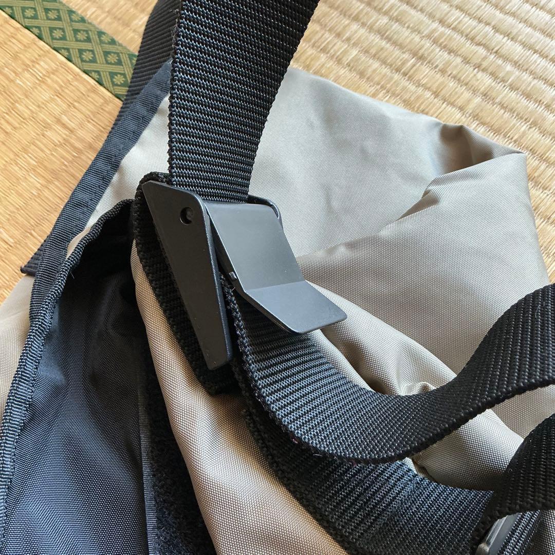 【美品】 Creek メッセンジャーバッグ ベージュ