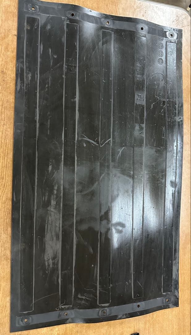 UD クオン　純正　フェンダー　ラバー　泥除け　ゴム　マッドガード