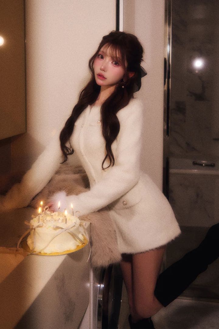 BELEAR MIMI フェザージャケットワンピース　ホワイト