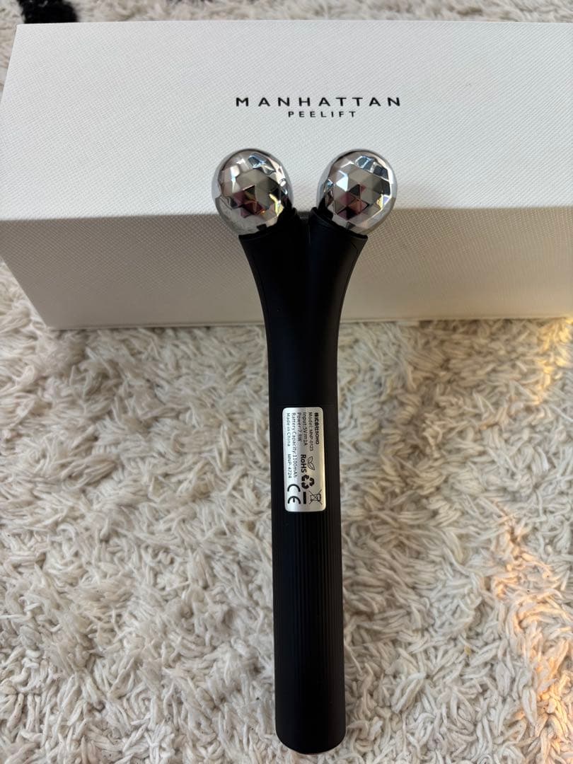 MANHATTAN PEELIFT 美顔器
