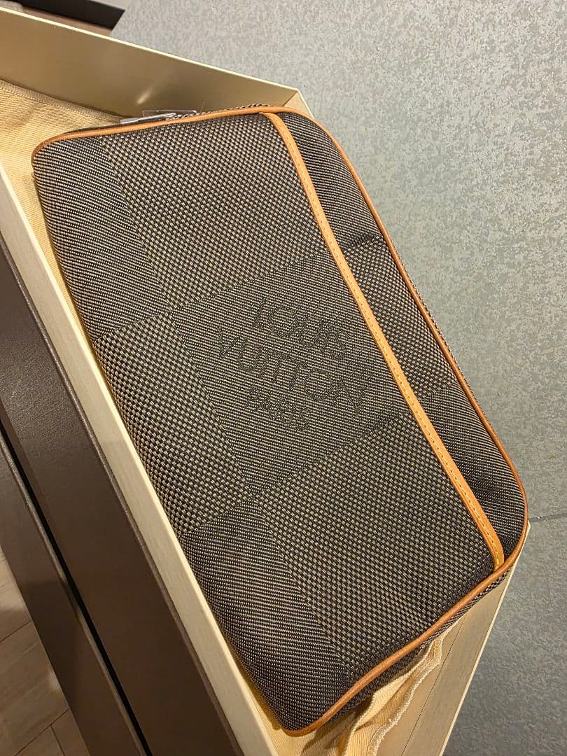 ルイヴィトン　ダミエジェアン　アクロバット　ショルダーバッグ　ボディバック