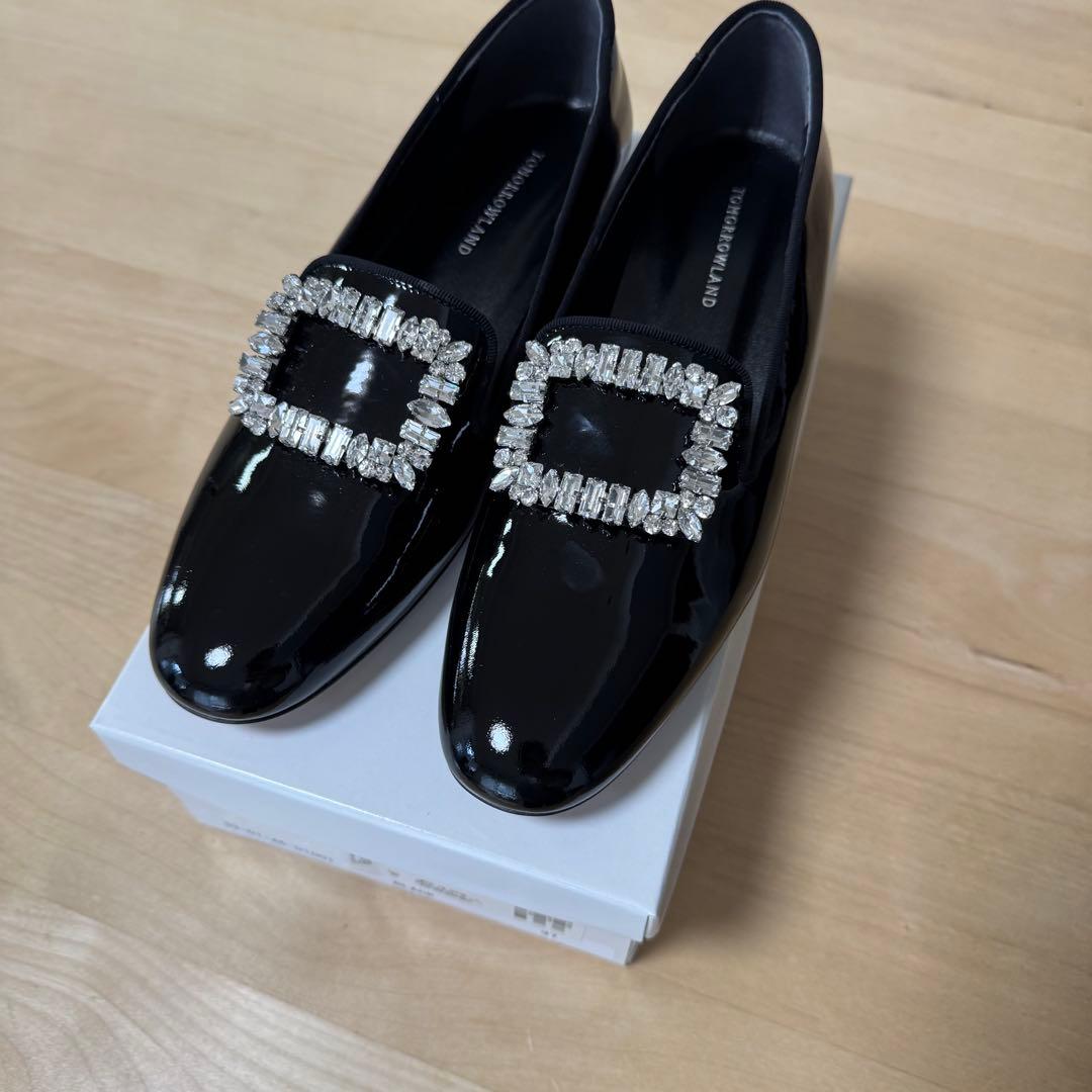 ピッピシックビジューオペラローファー　トゥモローランド パンプス　エナメル　37