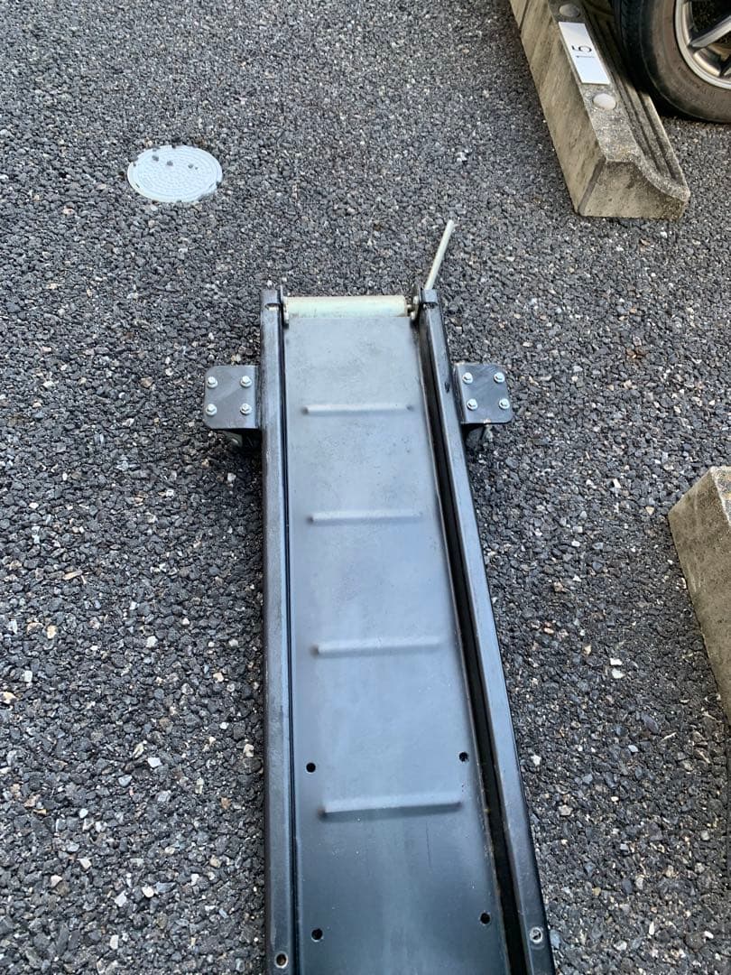 バイクドーリー　大型バイクのラクラク移動