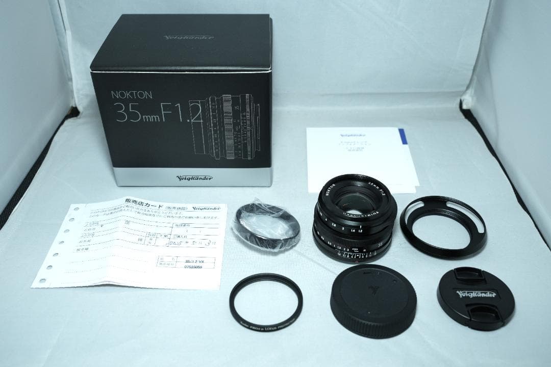 【新品同様】フォクトレンダー　NOKTON 35mm F1.2 Xマウント
