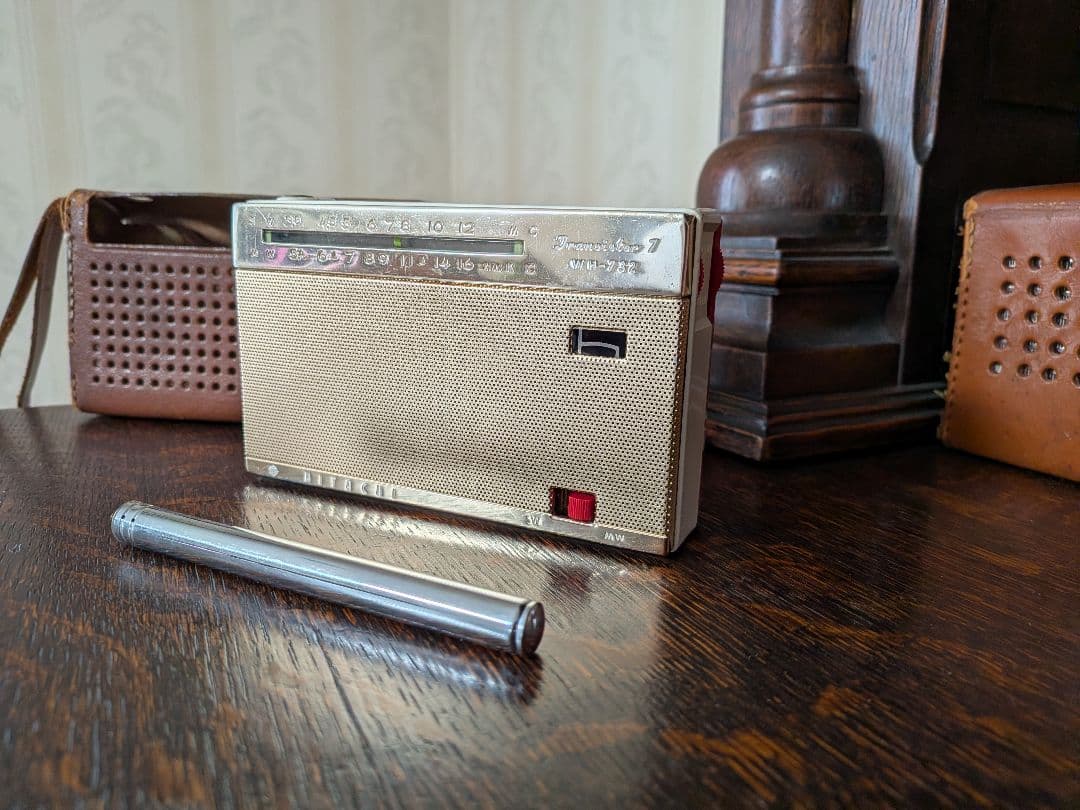 昭和レトロ　日立 トランジスタラジオ WH-732　ベティ　 動作確認動画あり