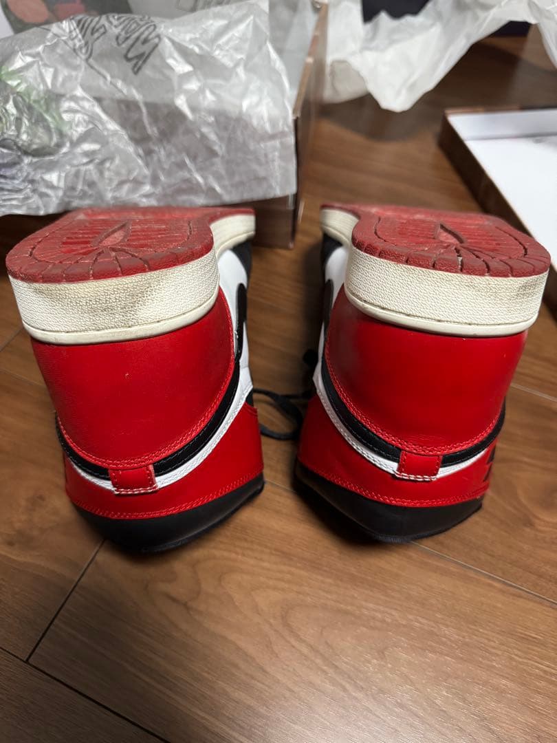 靴 Nike Air Jordan 1 Black Toe Reimagined