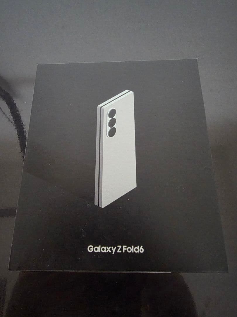 【極美品】GALAXY FOLD6 国内版ドコモ リフレッシュ品