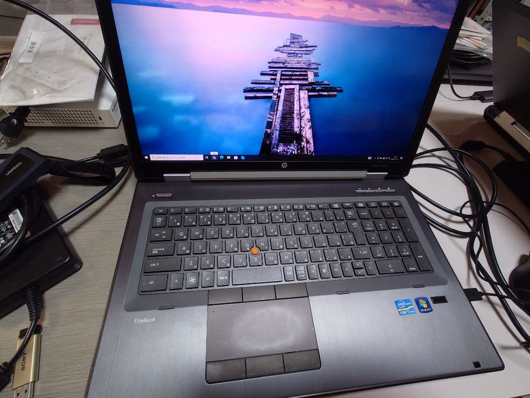HP エリートブック　8760w win10 pro
