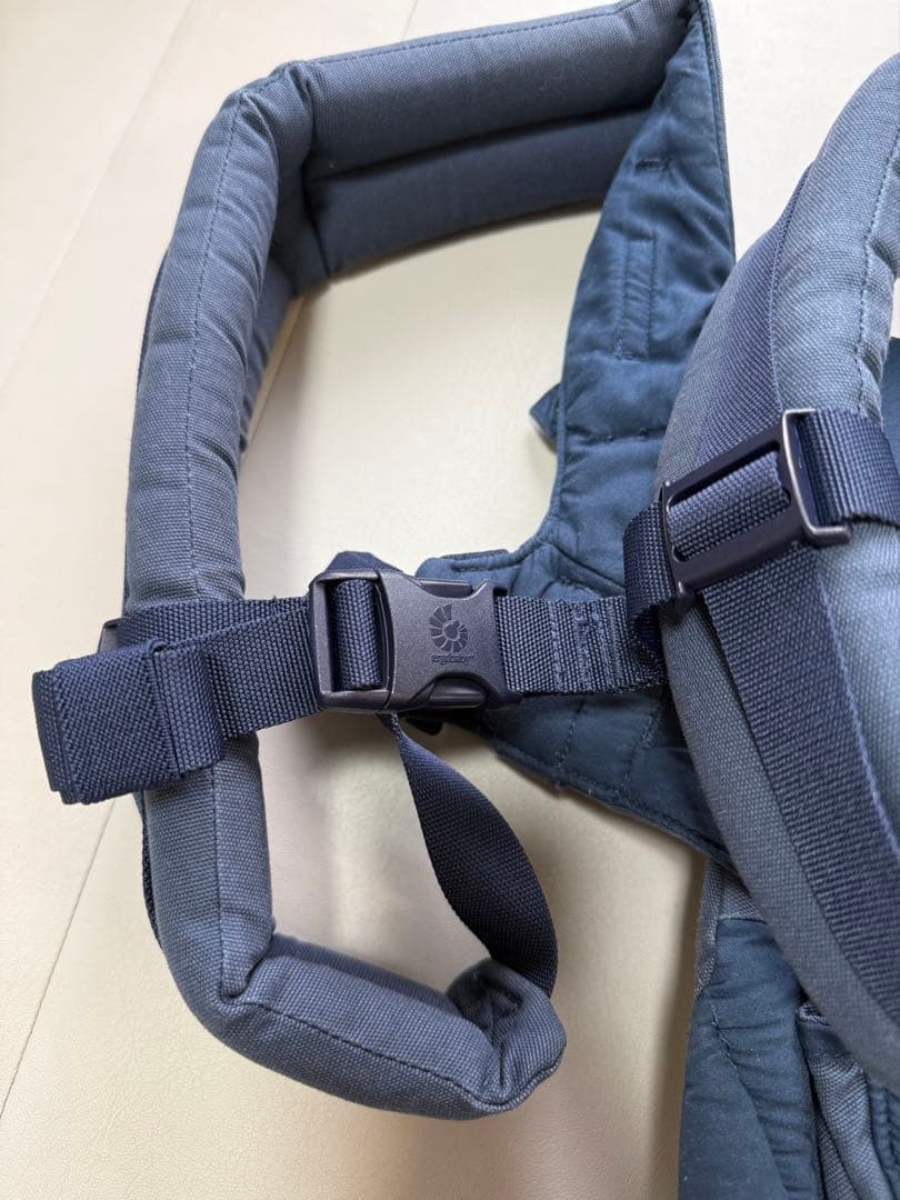 【良品】エルゴ エルゴベビー ergobaby 抱っこ紐