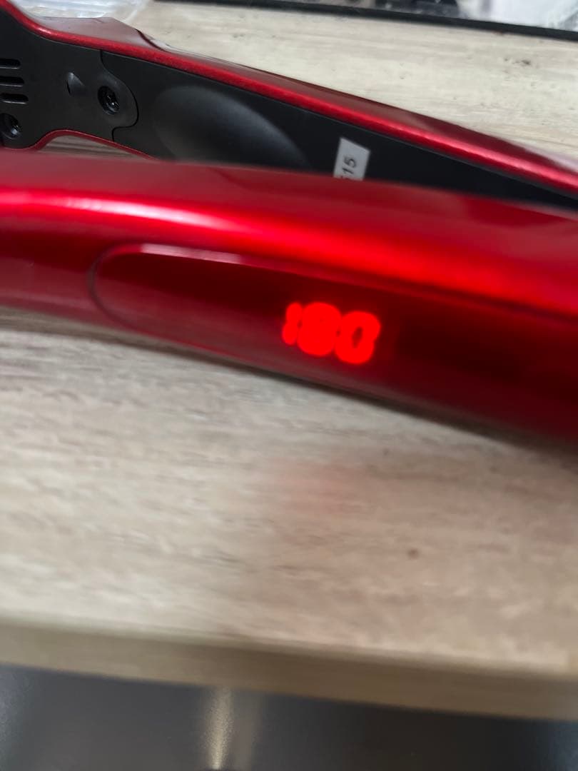 radiant ストレートヘアアイロン レッド 180度