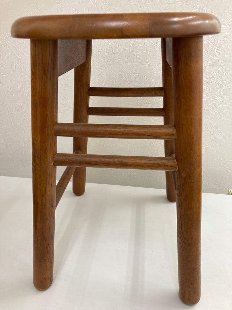 【希少】オールドカリモク 木製丸型スツール　頑丈　高級家具　日本製