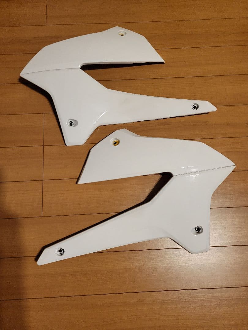 トシ　DトラッカーX 外装セット ホワイト