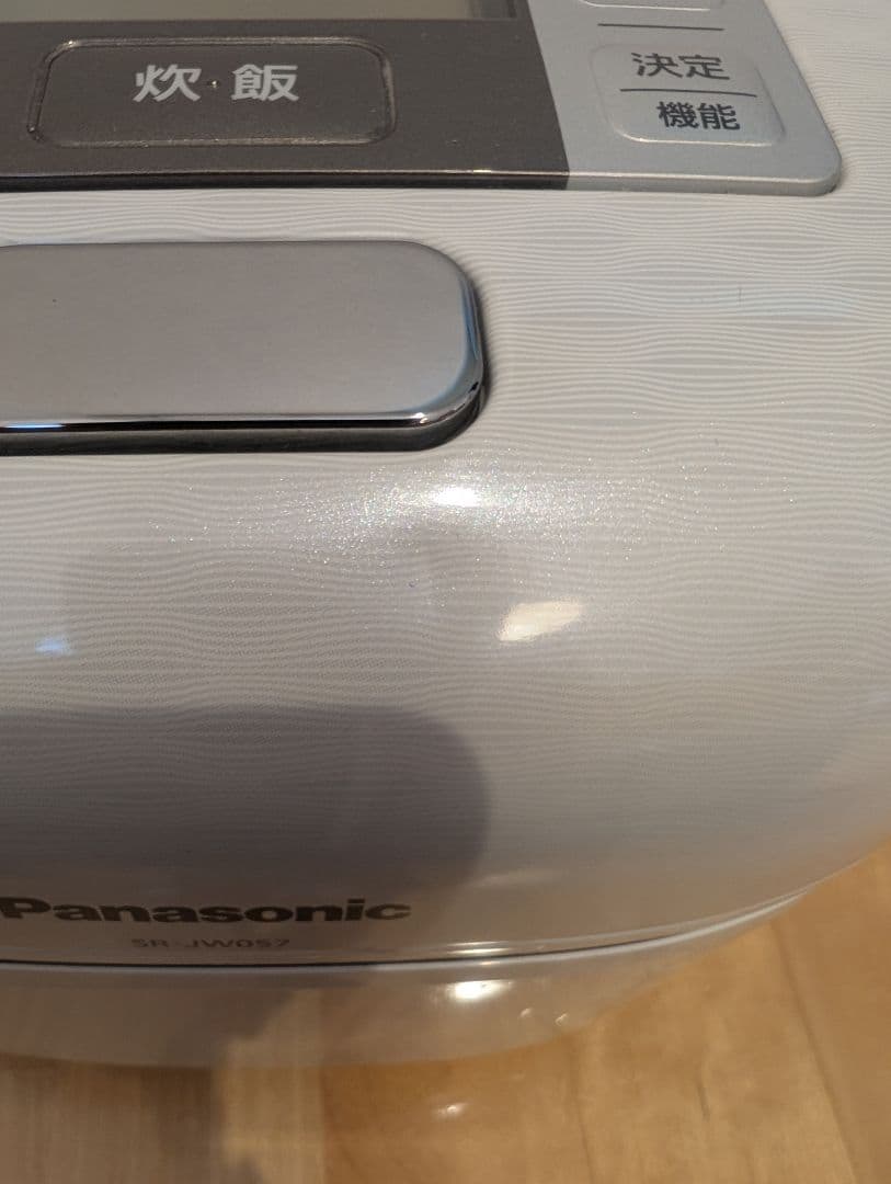 パナソニック　炊飯器　3合　SR-JW057 2017年製　内釜2023年購入