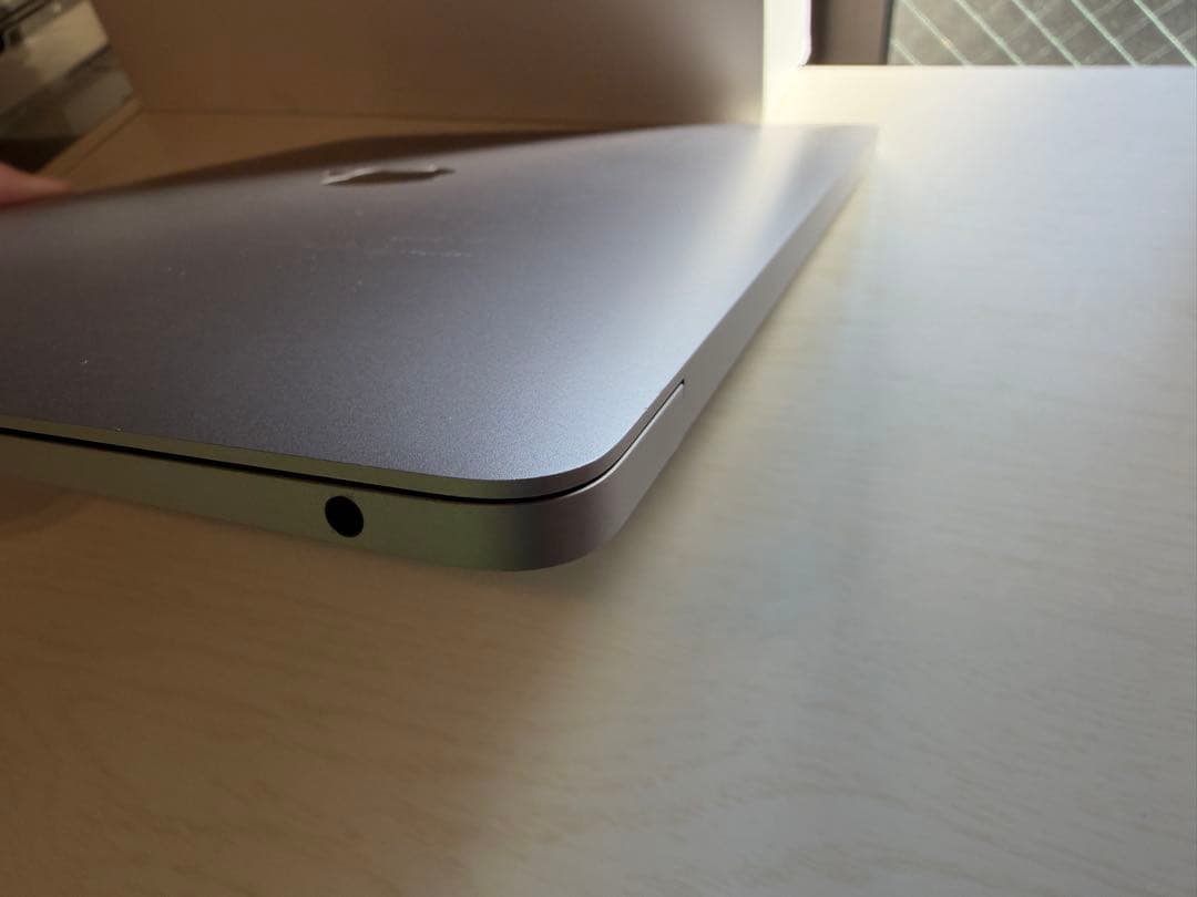 【美品】MacBook Air M1 BT91 8GB 256GB