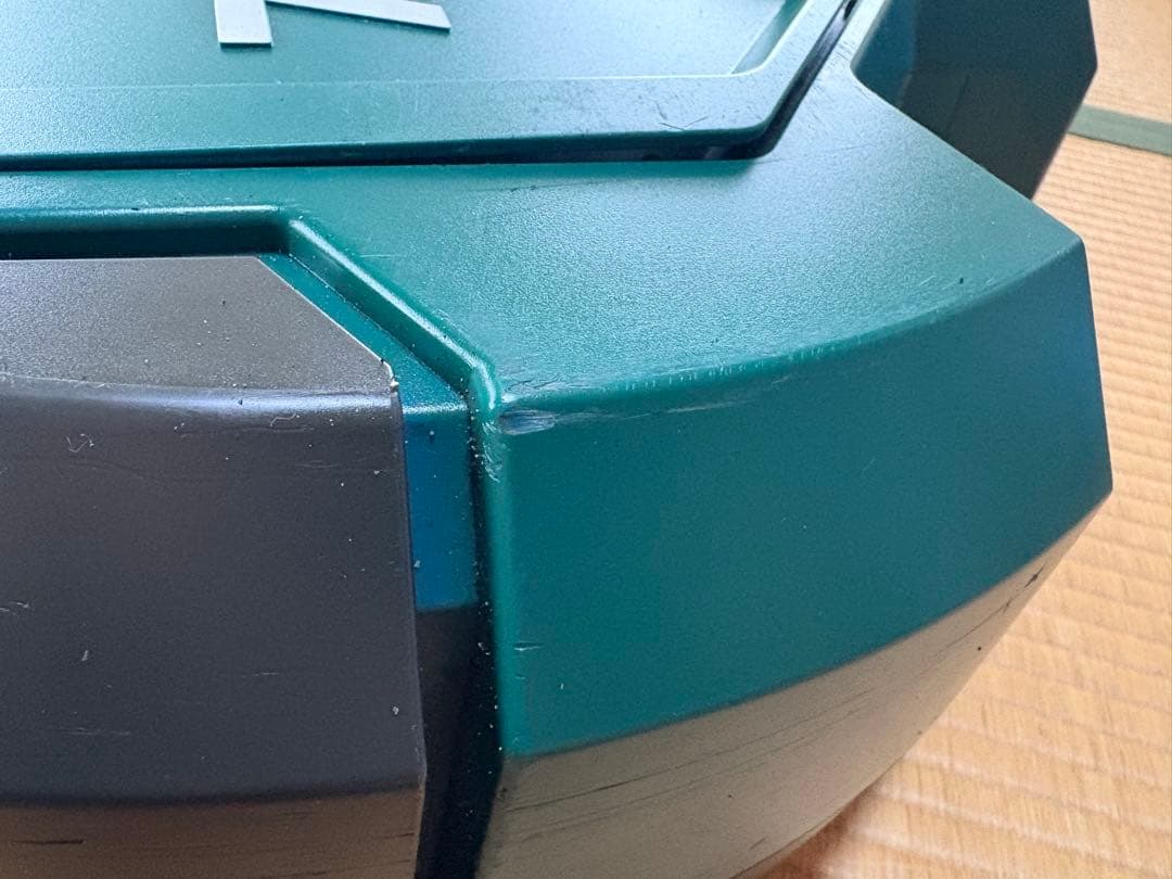 【良品】マキタ ロボットクリーナー RC200D ※バッテリー1個、充電器付き