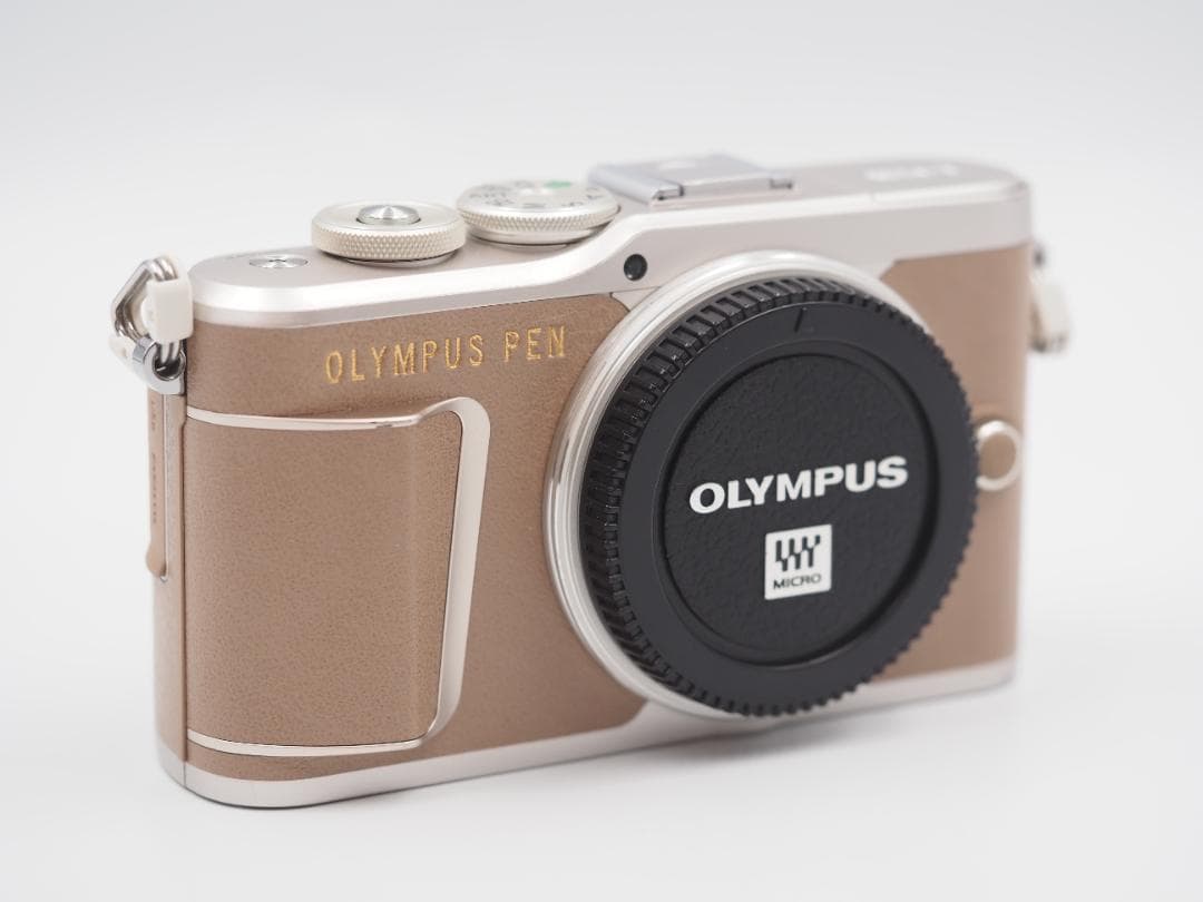 OLYMPUS E-PL10(ブラウン)