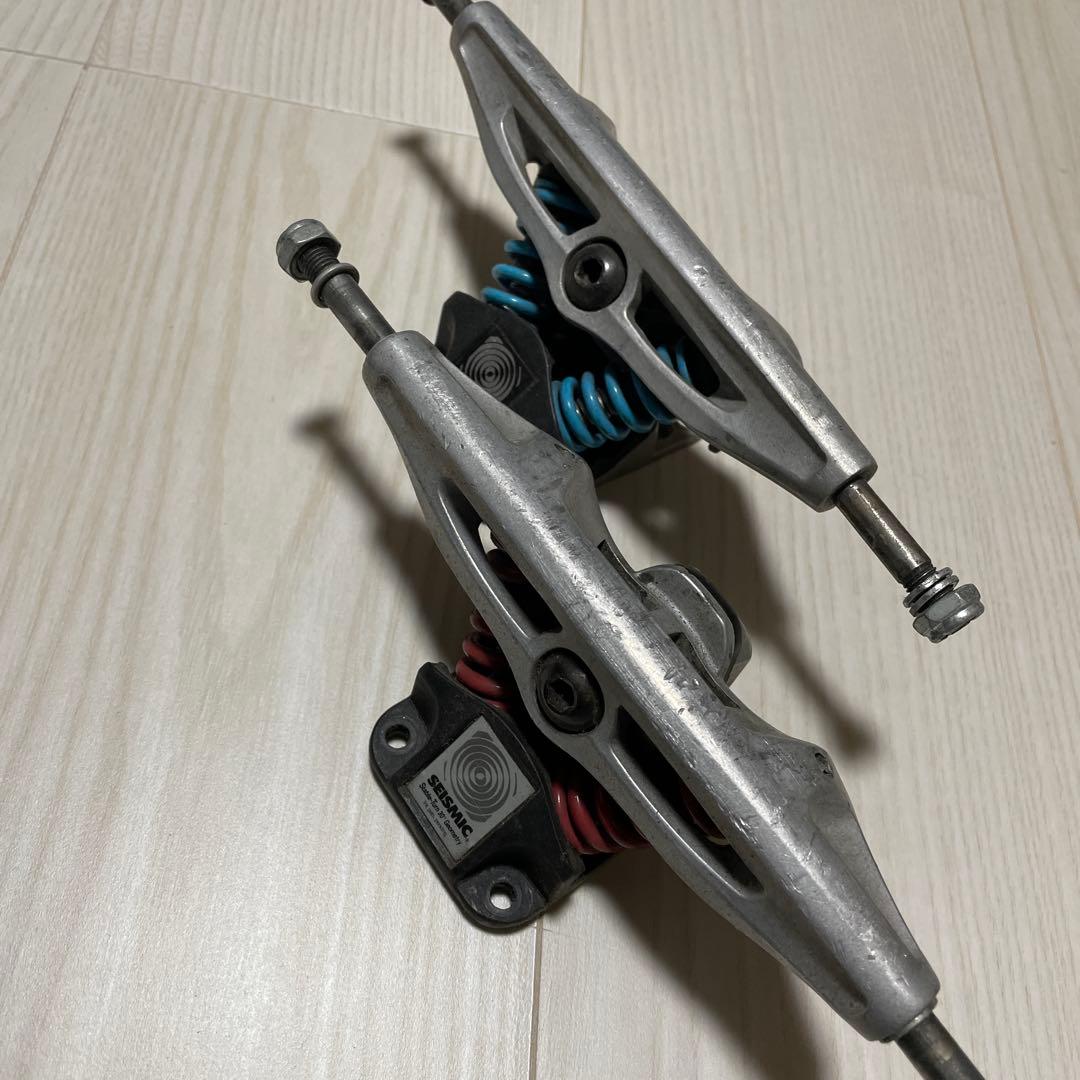 SEISMIC(セイスミック)トラック　スケボー