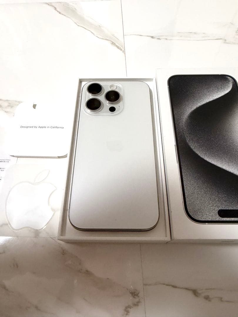 Apple iPhone 15 Pro 512GB ホワイト 本体箱付属品付き