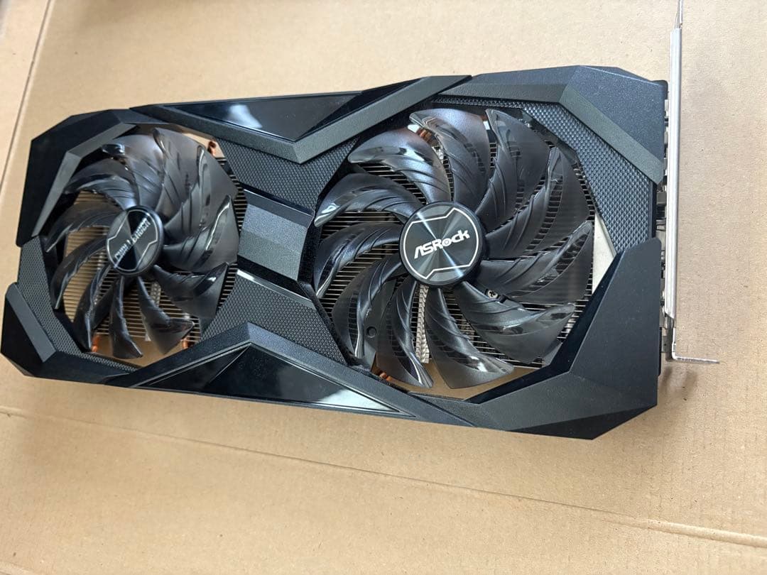 ケース様用　RX 6600 グラフィックスカード