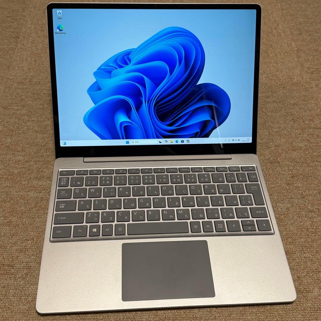 Windowsノート本体 Surface Laptop Go