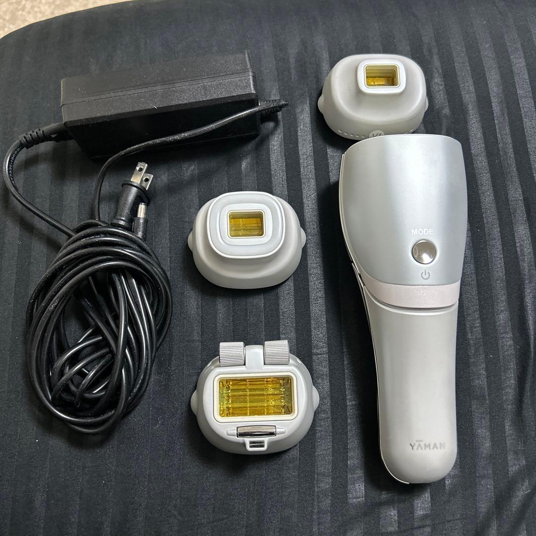 値下げ中YAMAN 脱毛器脱毛器】レイボーテR フラッシュ