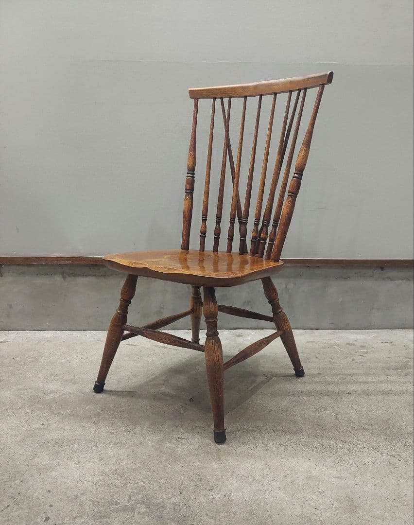 キツツキ 飛騨産業 木製 スピンドルバックチェア 椅子 現状品